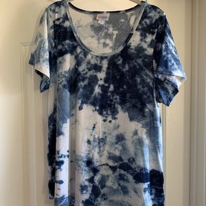 EUC LuLaRoe Tie Dye Classic T XL